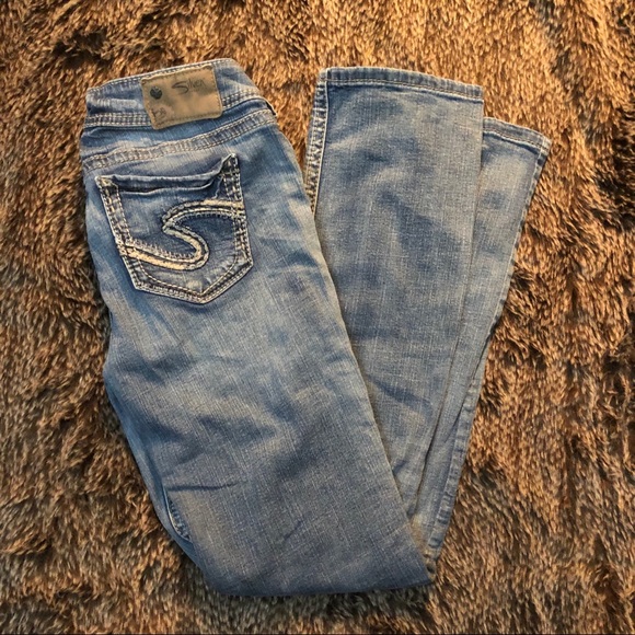Silver Jeans - Picture 2 of 3